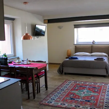 公寓 Maison Soleil - La Quiete - Affitti Brevi Italia 奥斯塔